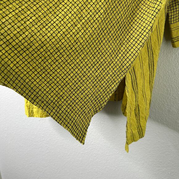 Ali Miles Wearable Art Asymmetric Tunic Citron 2X Crinkle Striped Button Blouse - Picture 7 of 13